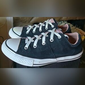 Converse CTAS Madison OX Black Big Girl's Low Top Shoes, Sz 4